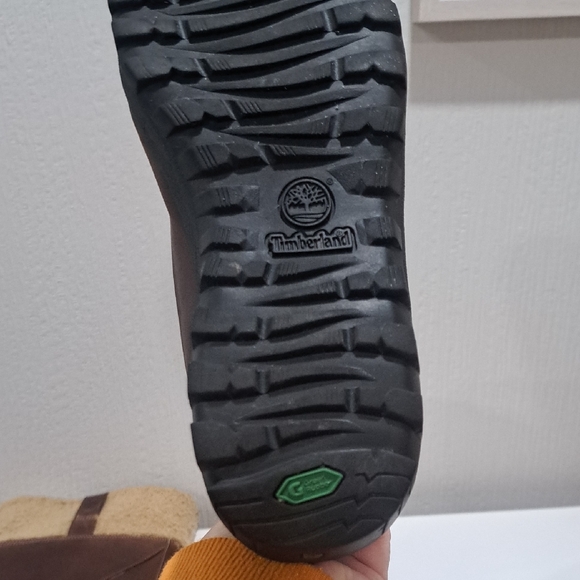 Timberland Brown Winter Boots with Tan FleeceCuff - Picture 5 of 7